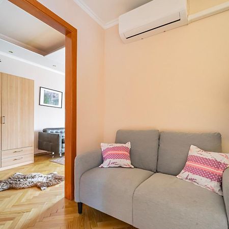 Villa B48 Bigflat - Kenyelem 130 M2 En Törökbálint Esterno foto