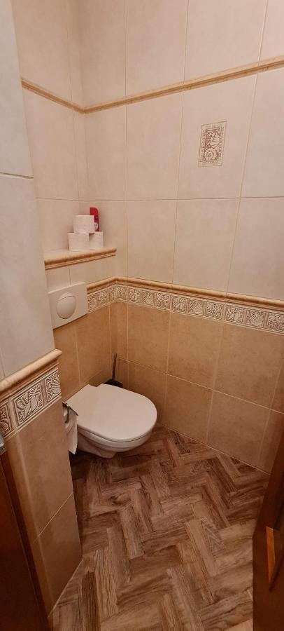 Villa B48 Bigflat - Kenyelem 130 M2 En Törökbálint Esterno foto