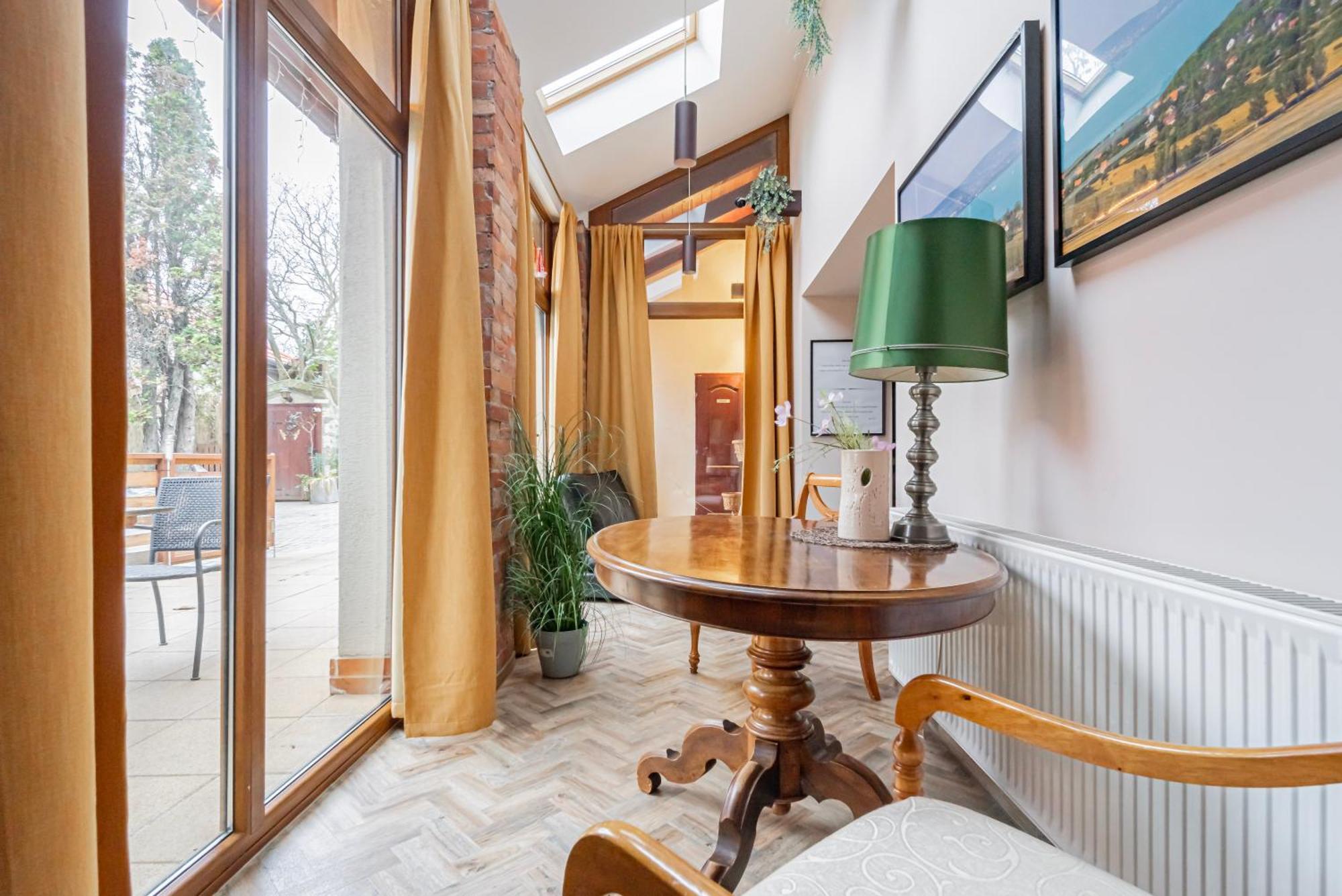 Villa B48 Bigflat - Kenyelem 130 M2 En Törökbálint Esterno foto